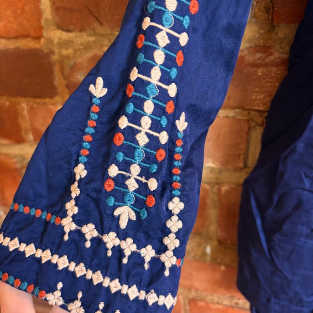 Sundance XL Embroidered Royal Blue Tunic - Picture 5 of 8